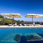 Horizon View With Pool, Garden, Parking Villa