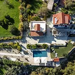 Horizon View With Pool, Garden, Parking * Páno Léfkara
