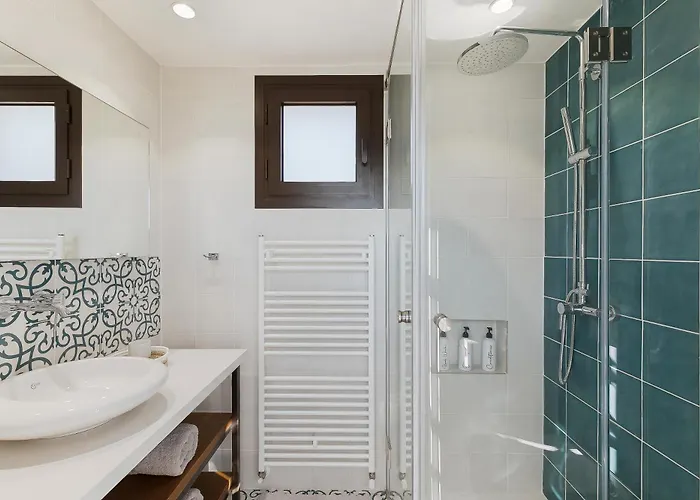 Horizon View With Pool, Garden, Parking Willa Lefkara