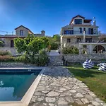 Horizon View With Pool, Garden, Parking بانو يفكارا