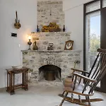فيلة Horizon View With Pool, Garden, Parking بانو يفكارا