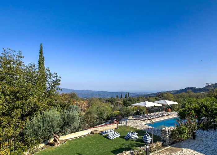 Horizon View With Pool, Garden, Parking Pano Lefkara