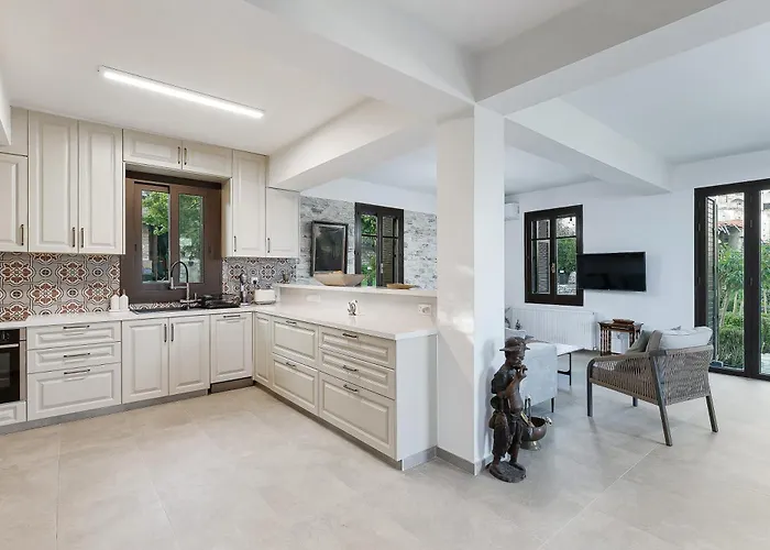 Horizon View With Pool, Garden, Parking Vila *