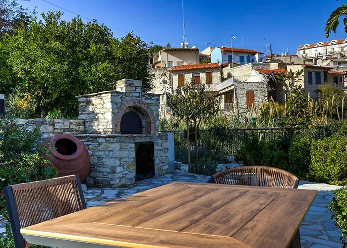 Horizon View With Pool, Garden, Parking