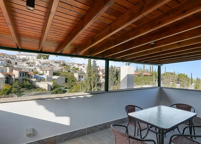 Horizon View With Pool, Garden, Parking